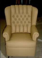 Remise en état de la structure d'un fauteuil club